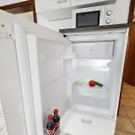 Apartamento Helle & Moderne Mit Panorama-balkon