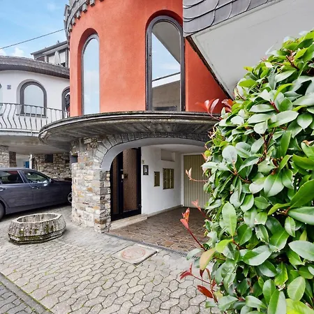 Helle & Moderne Mit Panorama-balkon Apartamento Coblenza